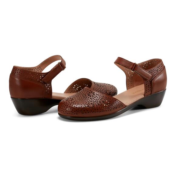 Easy Spirit Denita Hook & Loop Strap Mary Jane Pumps arc support comfy Heels 9.5 - Picture 1 of 8